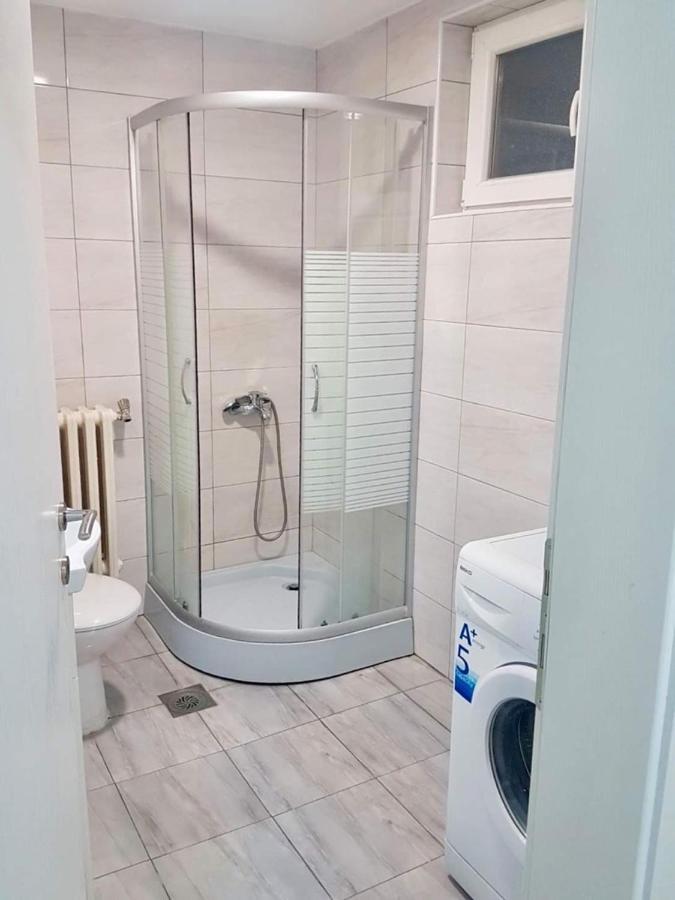 Regina'S Modern Apartment2 Üsküp Dış mekan fotoğraf
